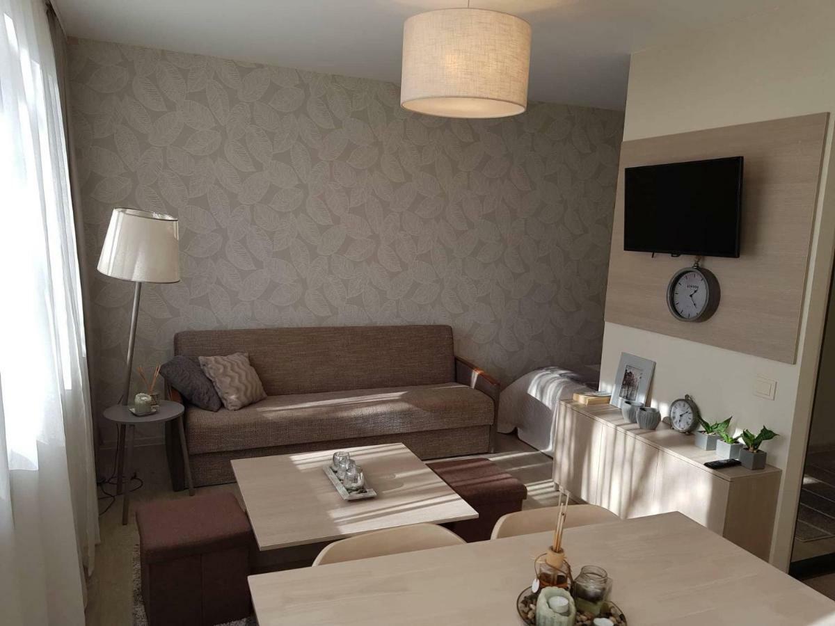Apartamentai Vilniaus Street Šiauliai Esterno foto